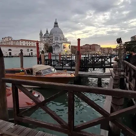 San Marco Romantic Konukevi
